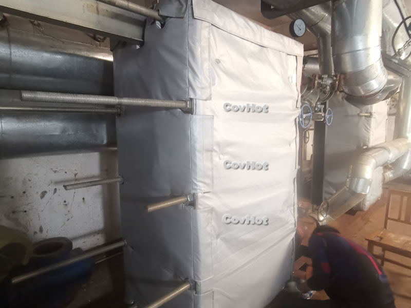 板式<a href=http://www.xahddl.cn/e/tags/?tagname=%E6%8D%A2%E7%83%AD%E5%99%A8%E4%BF%9D%E6%B8%A9 target=_blank class=infotextkey>換熱器保溫</a>,<a href=http://www.xahddl.cn/e/tags/?tagname=%E5%8F%AF%E6%8B%86%E5%8D%B8%E4%BF%9D%E6%B8%A9%E5%A5%97 target=_blank class=infotextkey>可拆卸<a href=http://www.xahddl.cn/e/tags/?tagname=%E4%BF%9D%E6%B8%A9%E5%A5%97 target=_blank class=infotextkey>保溫套</a></a>